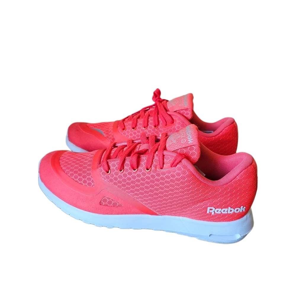 Reebok Men's Trainers shoes sneakers size 9‎ Bright red